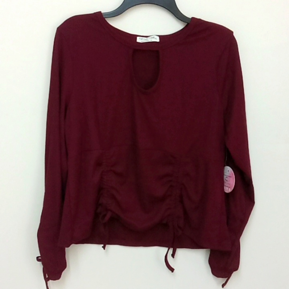 *Final Price* NWT Deep Red Keyhole Ruched Top